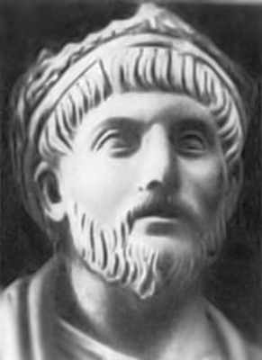 Флавий Клавдий Юлиан, лат. Flavius Claudius Iulianus, известный также как Юлиан Отступник, лат. Iulianus Apostata (331 или 332 — 26 июня 363) 
